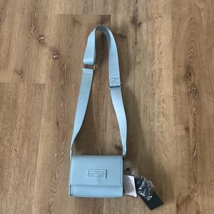 Women’s Kendall & Kylie light blue bag.